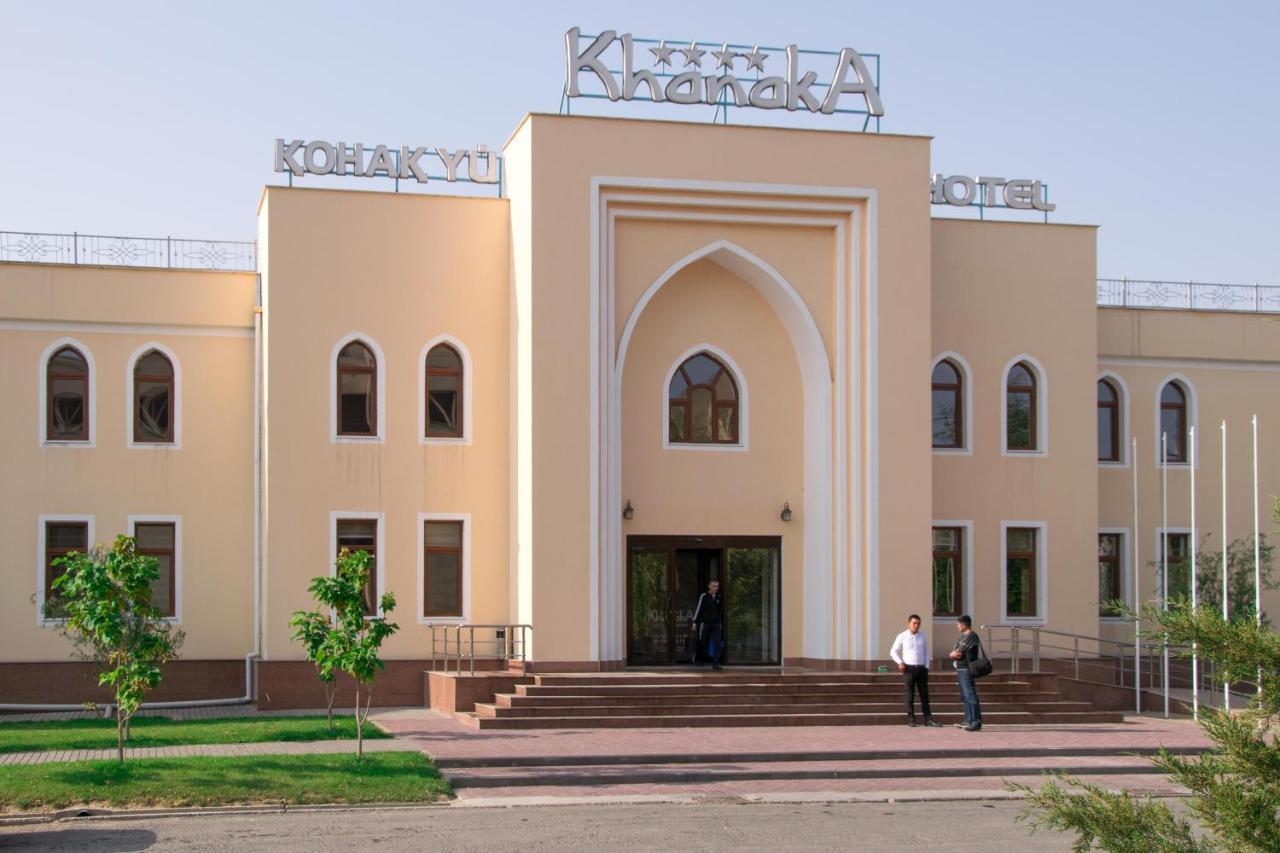 Отель Khanaka